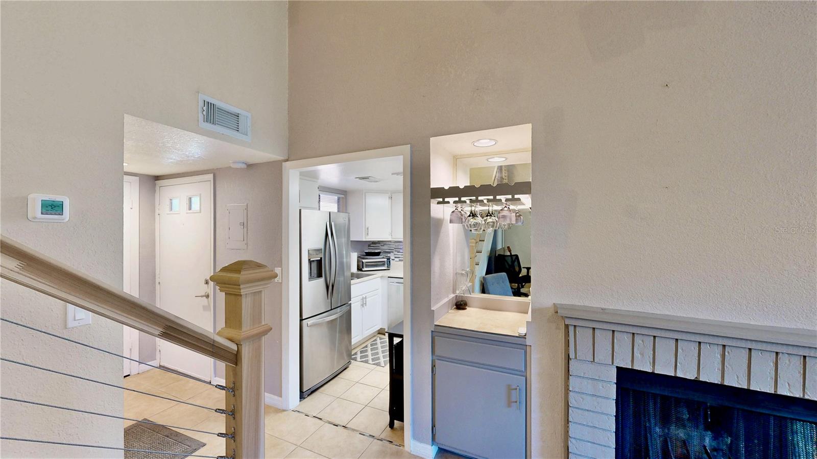 Image 14 of 35 For 623 Saint Johns Court 623