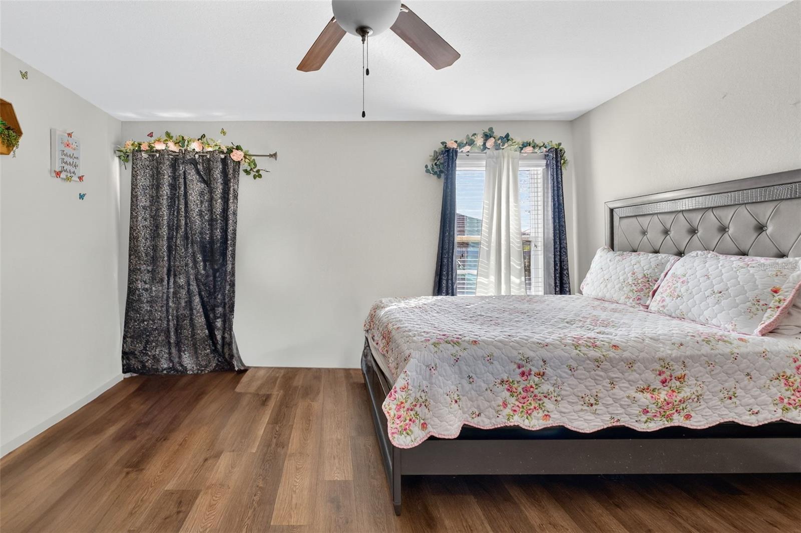 Image 18 of 46 For 383 Buchannan Drive