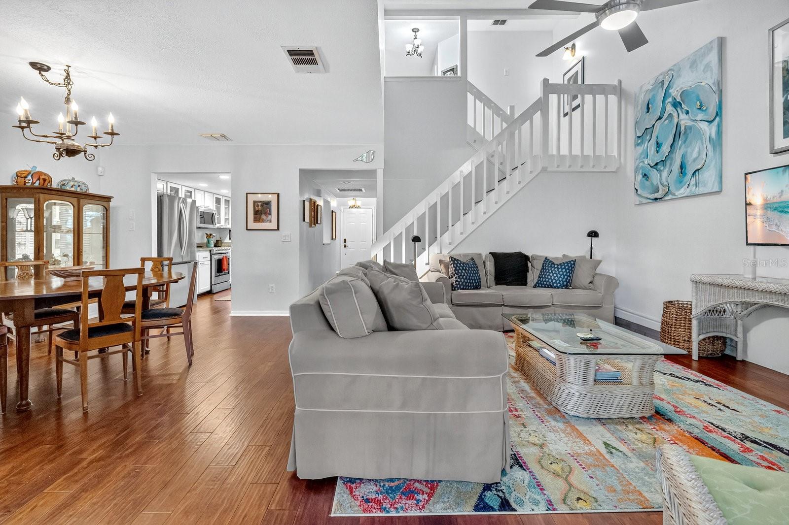 Image 16 of 50 For 223 Quayside Circle C