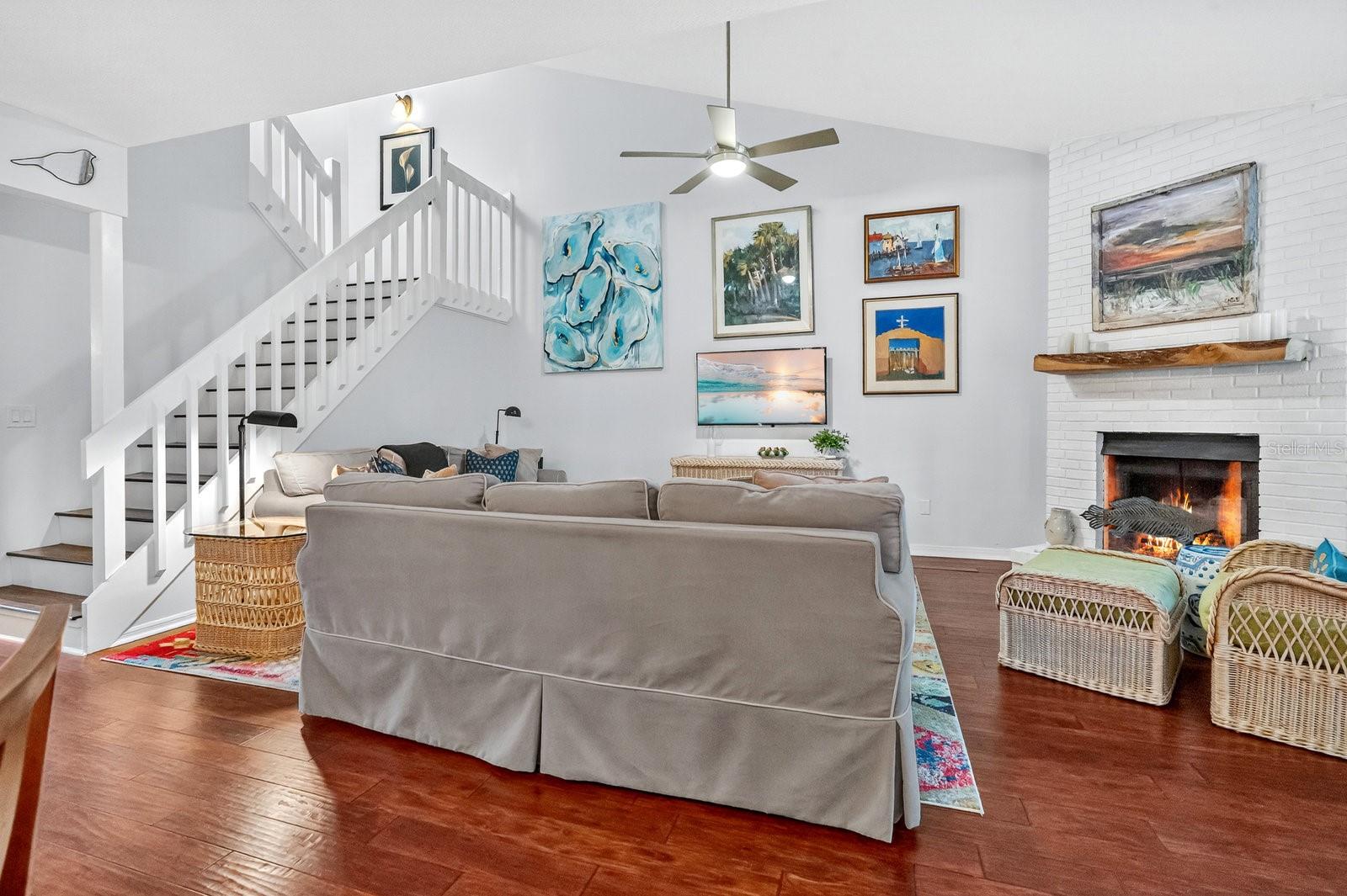 Image 18 of 50 For 223 Quayside Circle C