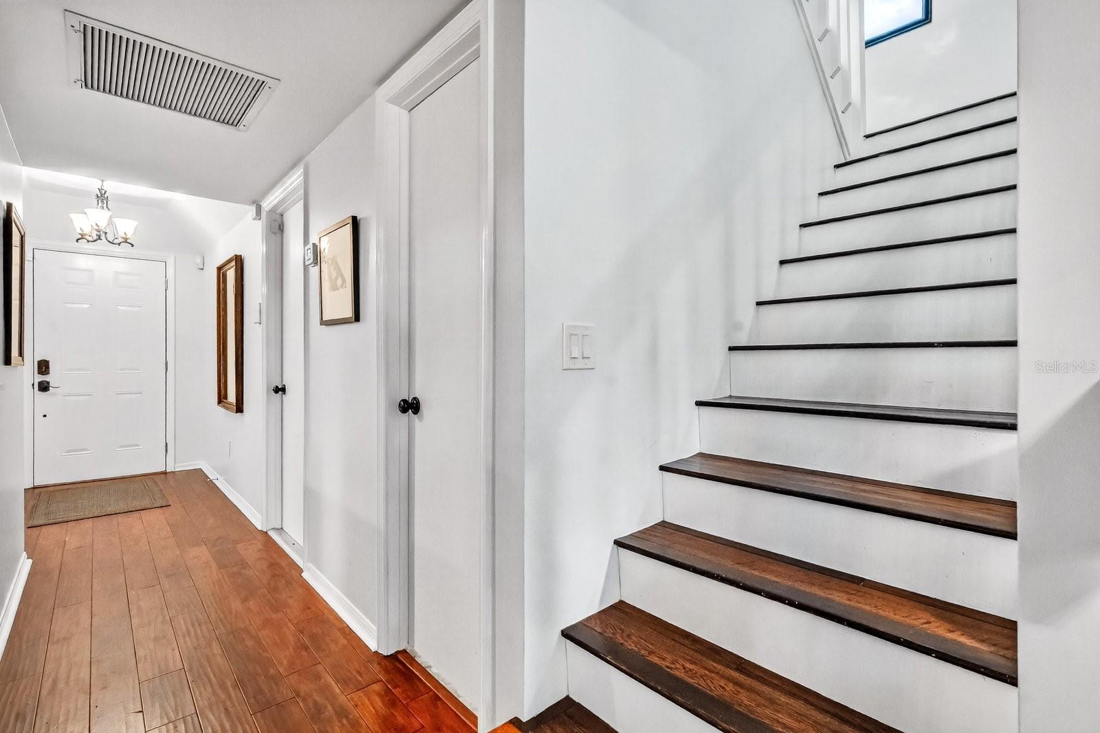 Image 3 of 50 For 223 Quayside Circle C