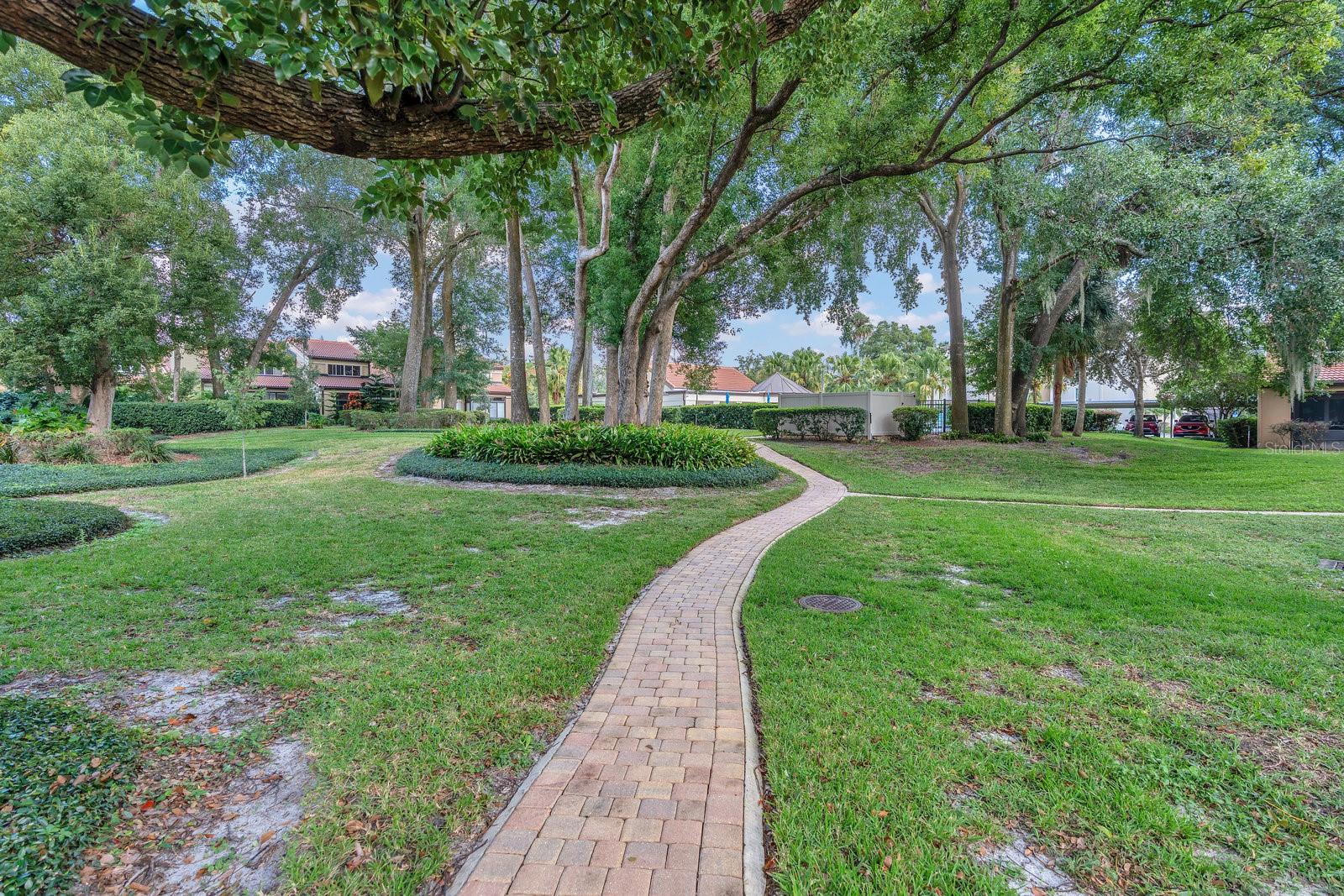 Image 34 of 50 For 223 Quayside Circle C