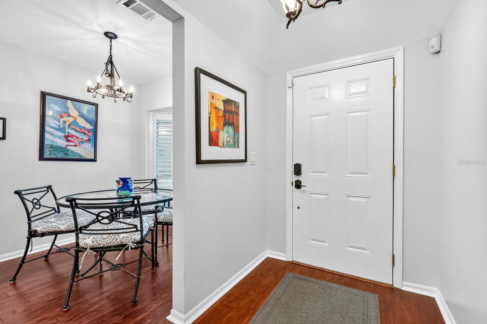 Image 4 of 50 For 223 Quayside Circle C