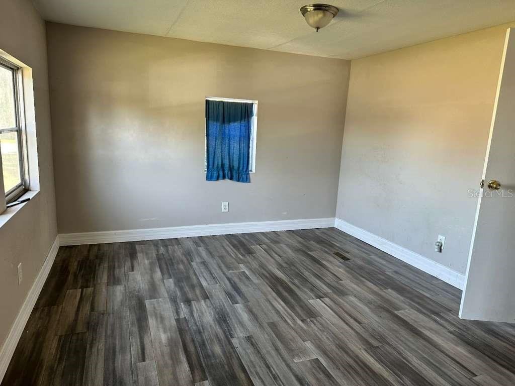 Image 12 of 19 For 8990 145th Street