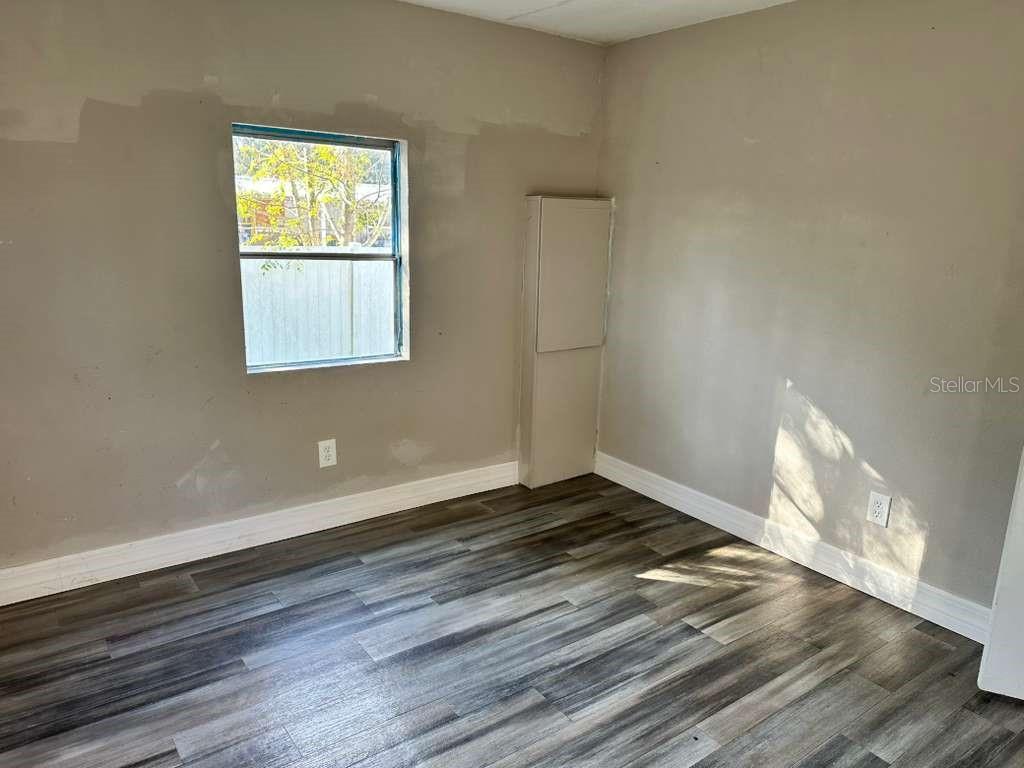 Image 15 of 19 For 8990 145th Street