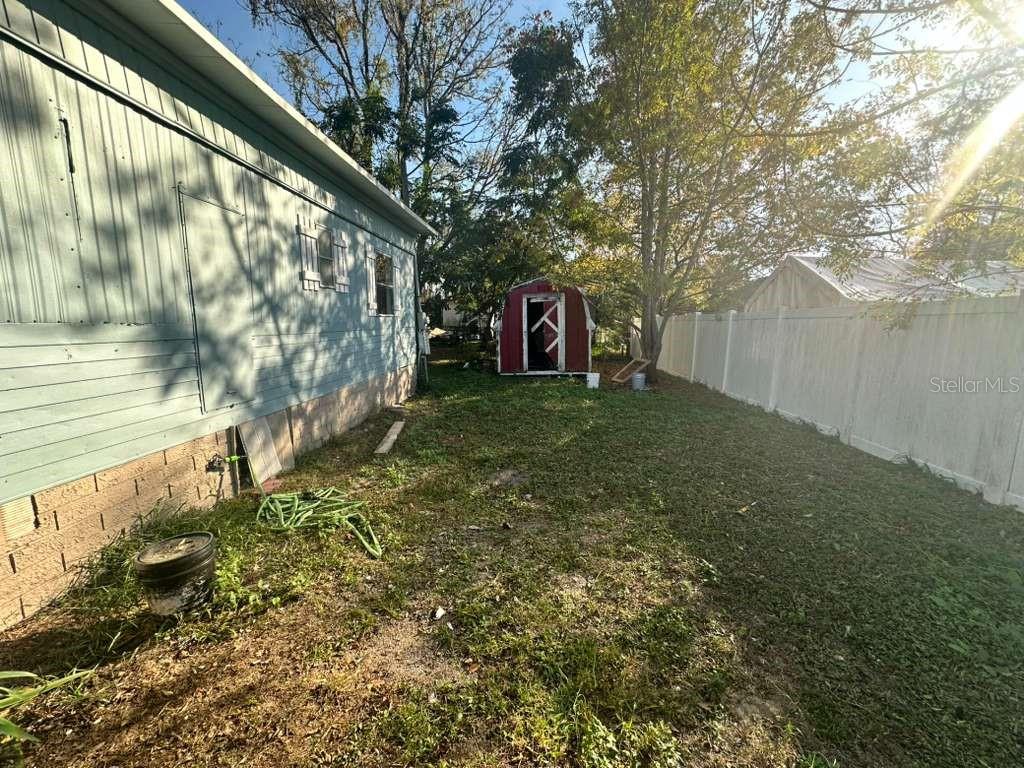 Image 5 of 19 For 8990 145th Street