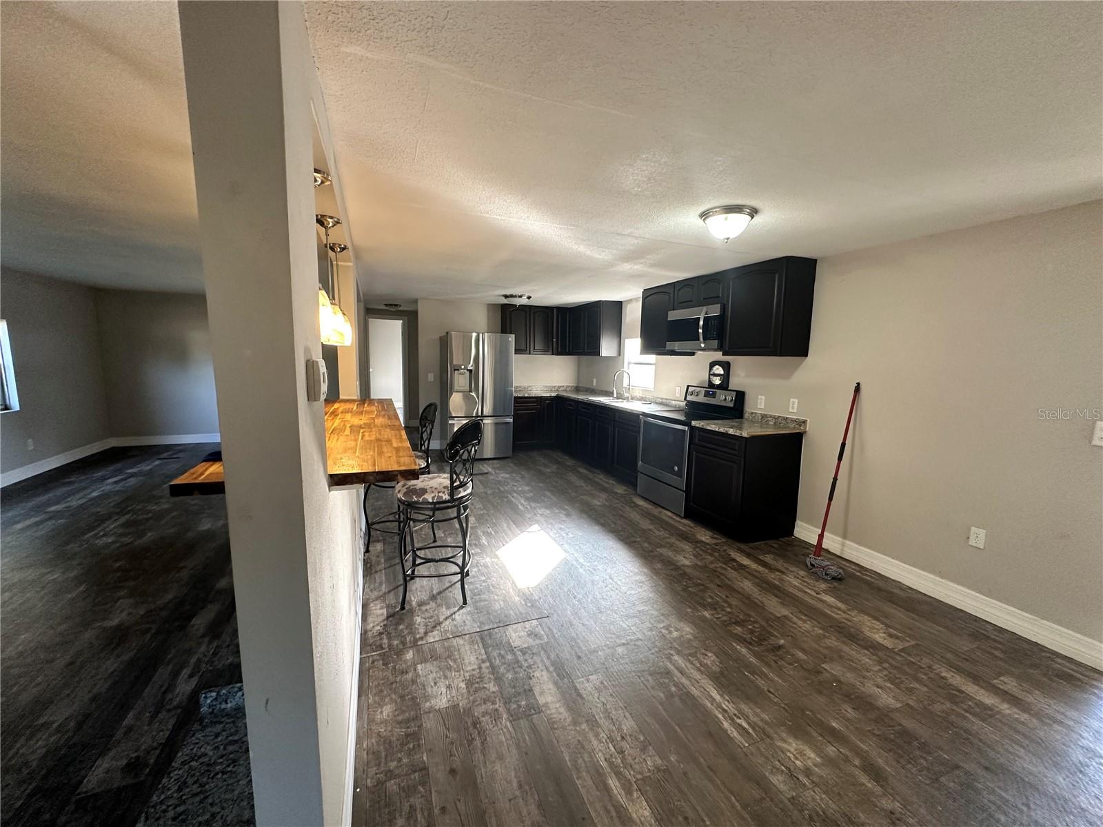 Image 8 of 19 For 8990 145th Street