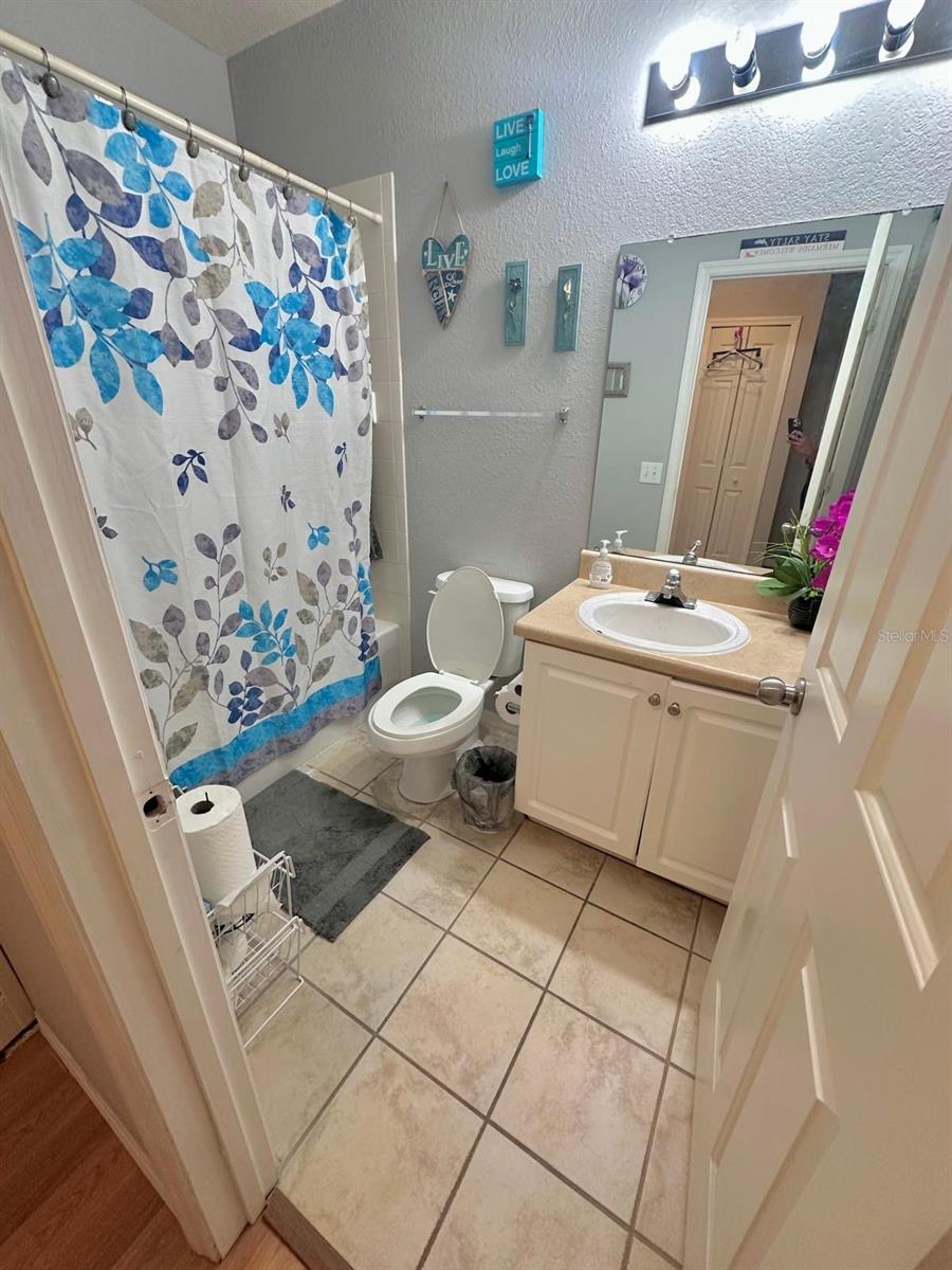 Image 12 of 18 For 5550 Michigan Street 3203