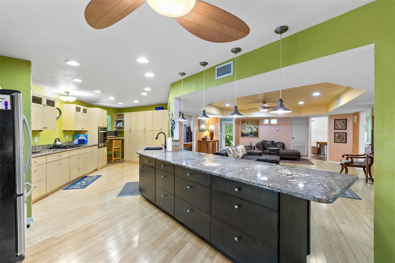 Image 12 of 35 For 5789 Apopka Vineland Road