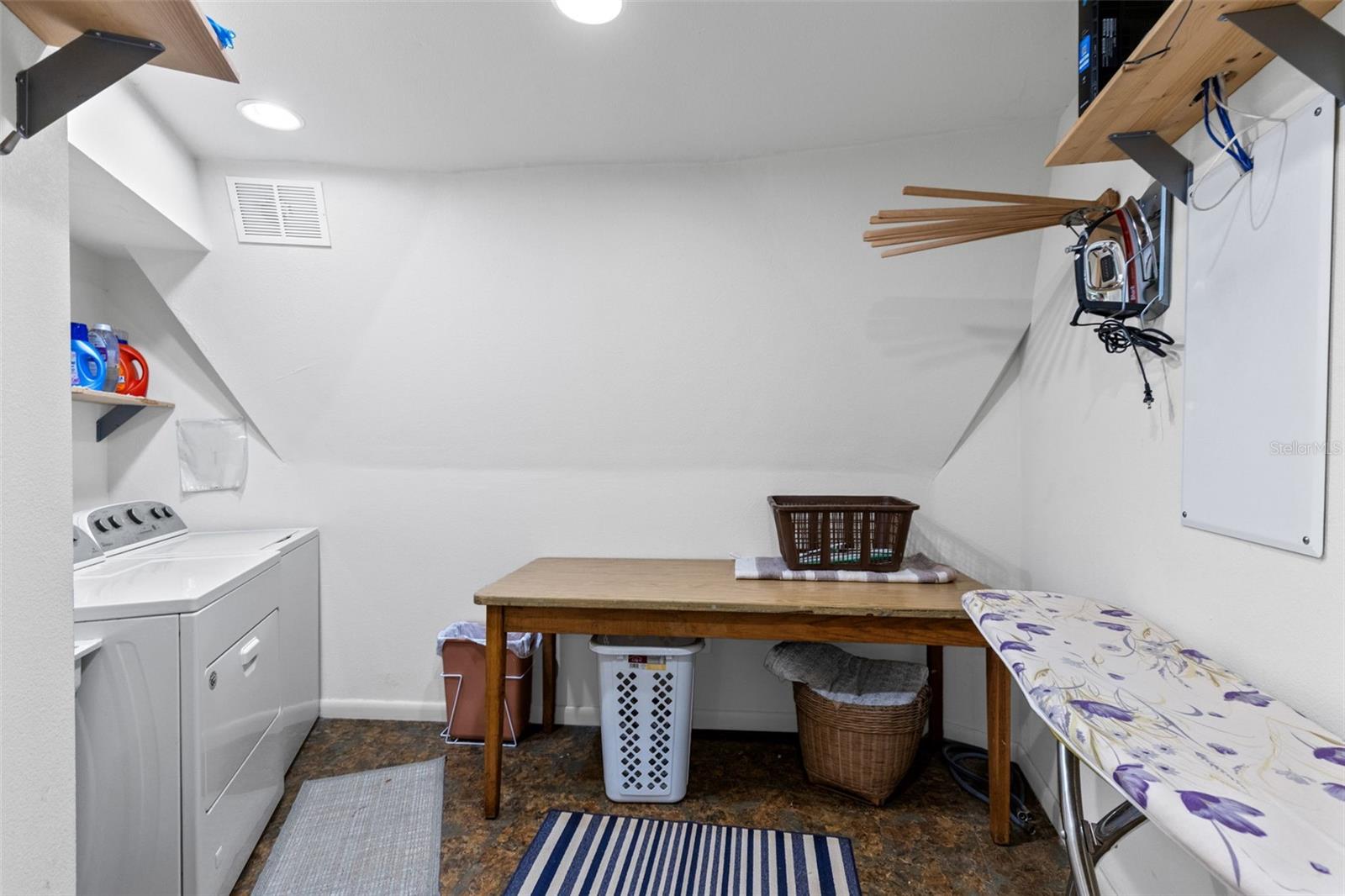 Image 19 of 35 For 5789 Apopka Vineland Road