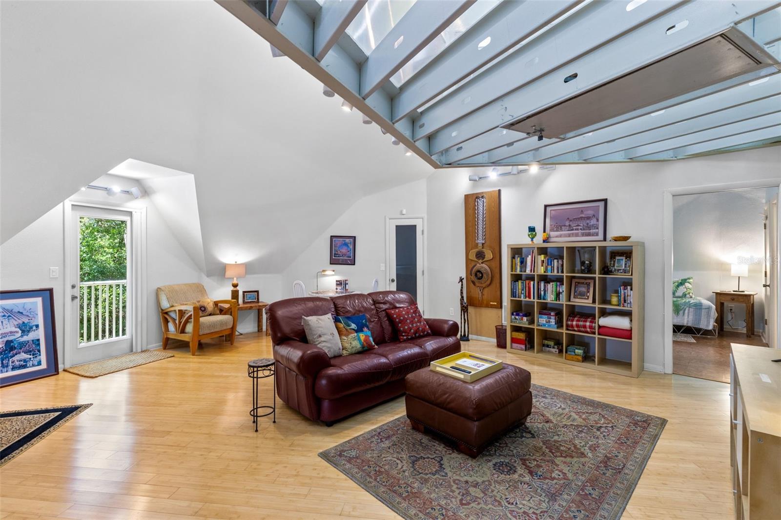 Image 21 of 35 For 5789 Apopka Vineland Road