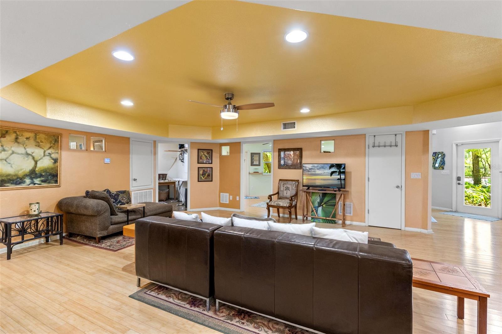 Image 8 of 35 For 5789 Apopka Vineland Road