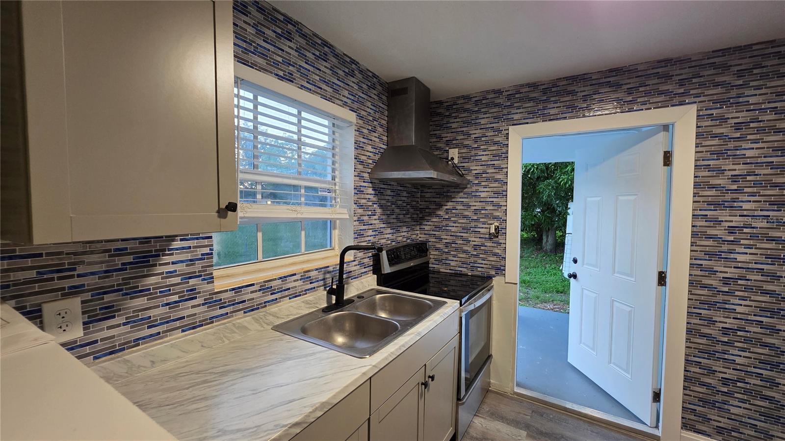 Image 4 of 9 For Address Not Provided