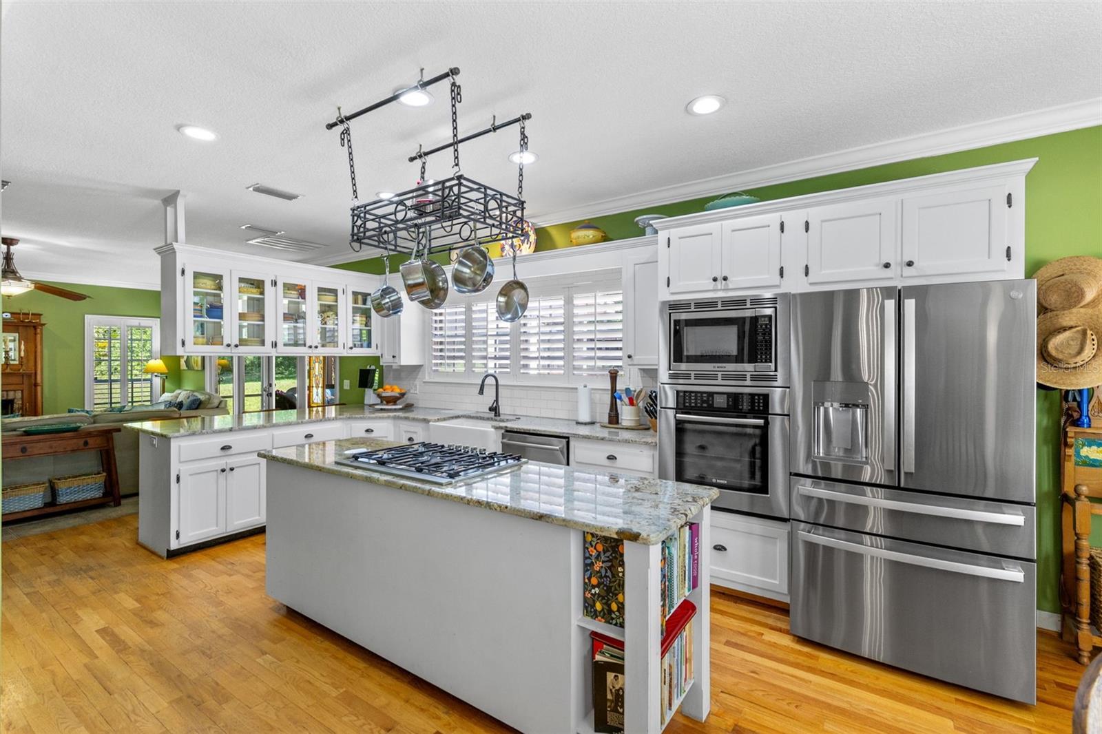 Image 13 of 42 For 5787 Apopka Vineland Road