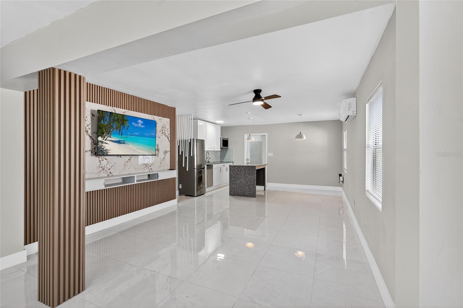 Image 10 of 35 For 7616 Mandarin Drive