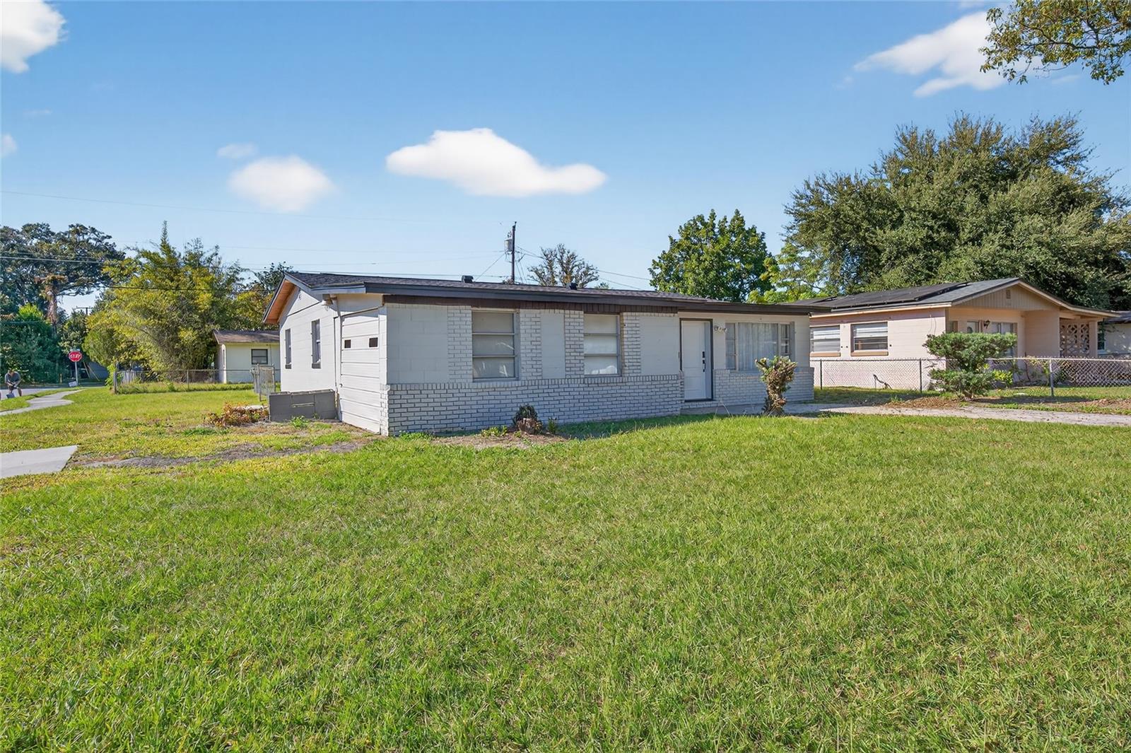 Image 27 of 35 For 7616 Mandarin Drive