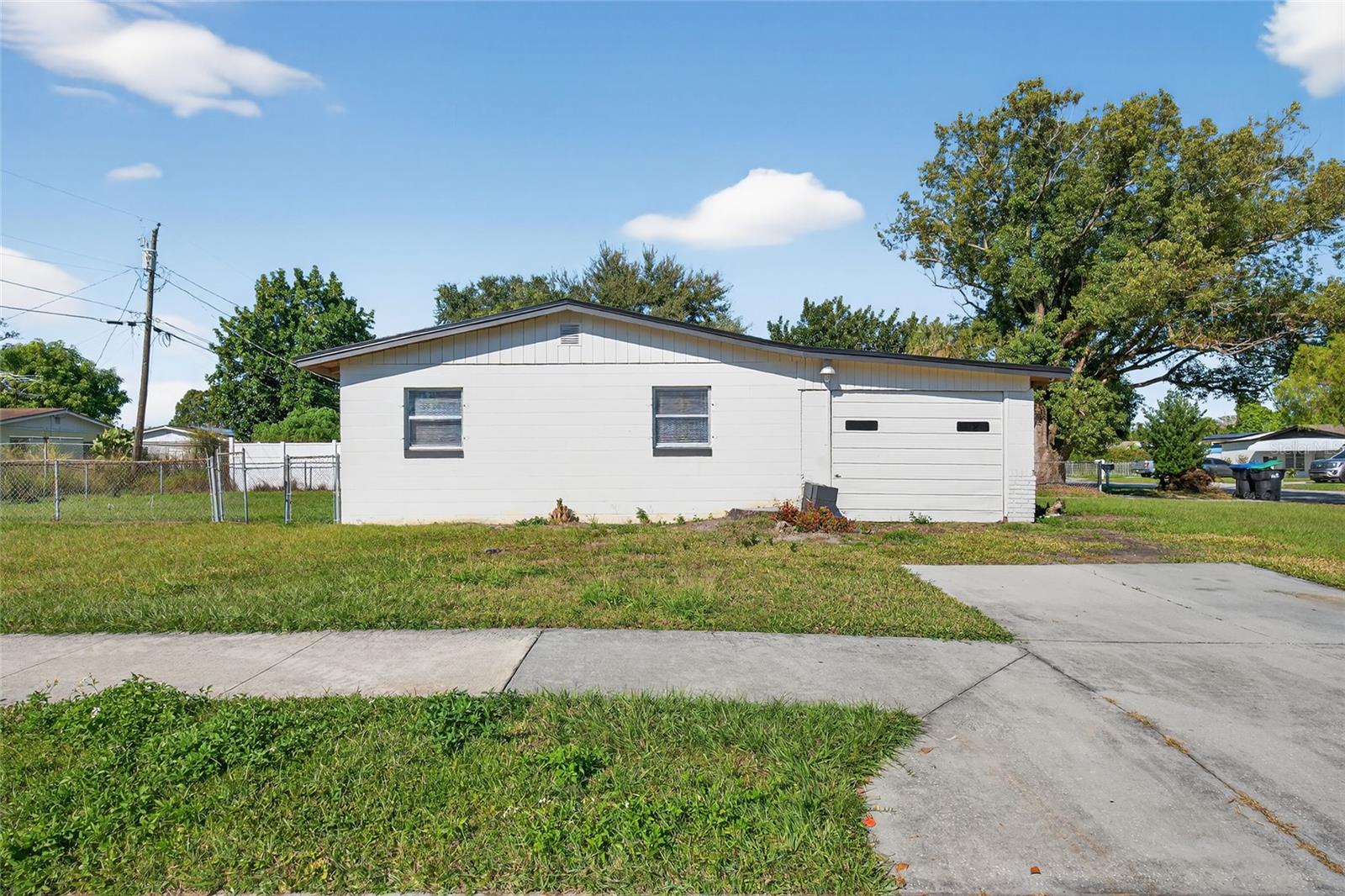 Image 28 of 35 For 7616 Mandarin Drive