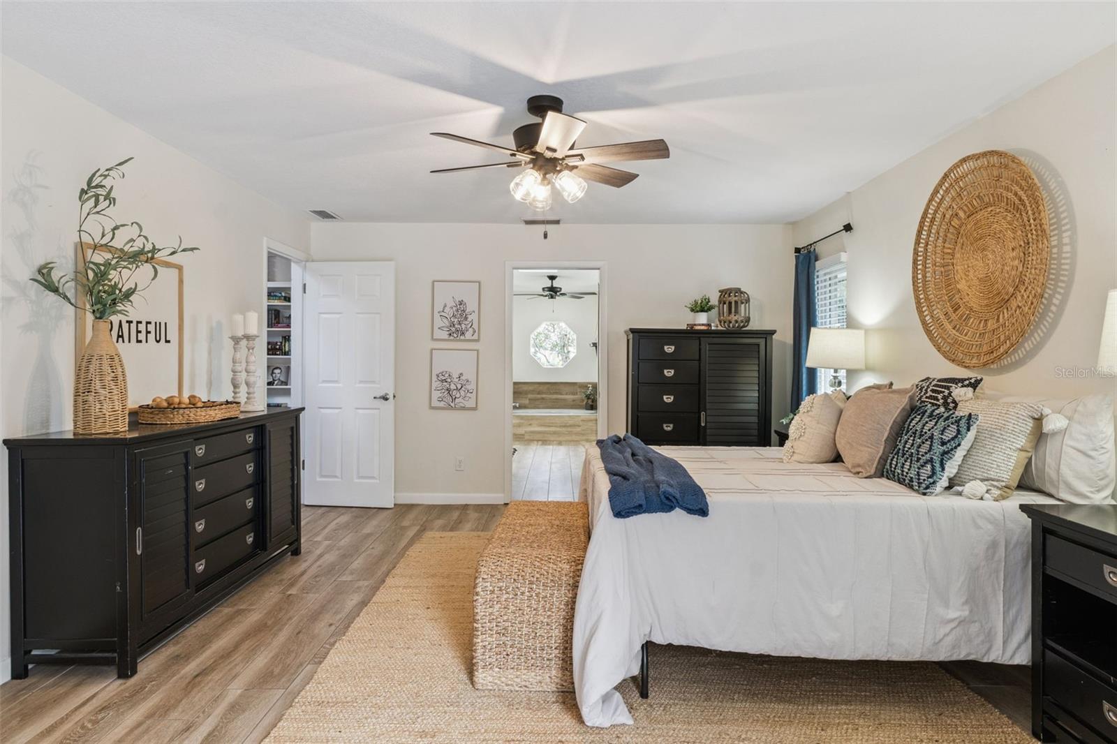 Image 14 of 43 For 2658 Hibbard Trail