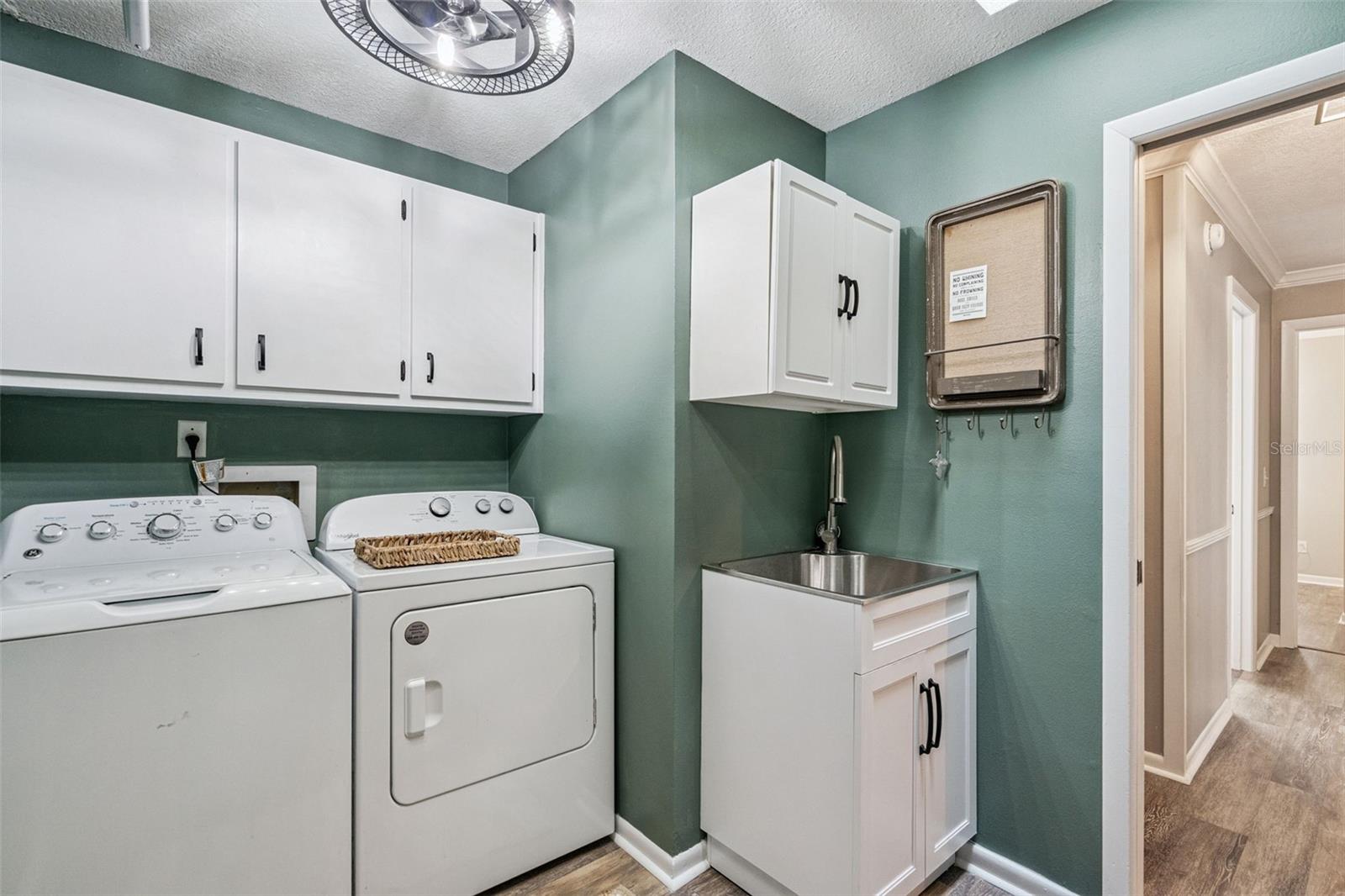 Image 24 of 43 For 2658 Hibbard Trail