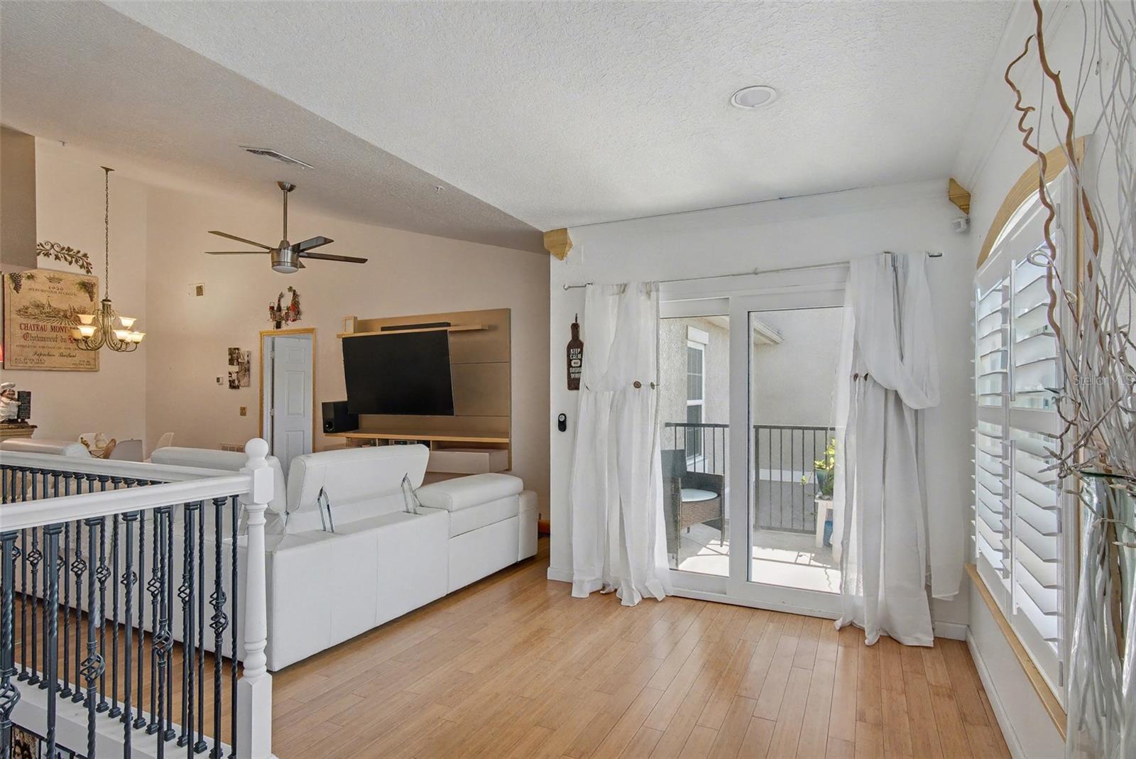 Image 10 of 16 For 6560 Swissco  321