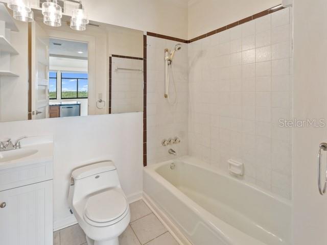 Image 7 of 18 For 2109 Bayshore Boulevard 1006