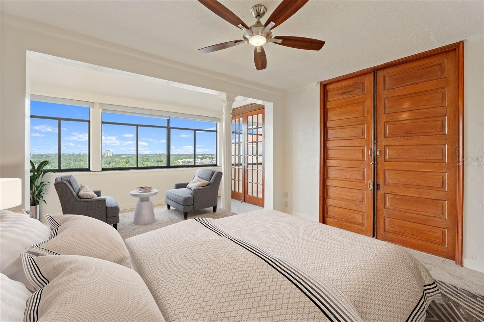 Image 9 of 18 For 2109 Bayshore Boulevard 1006