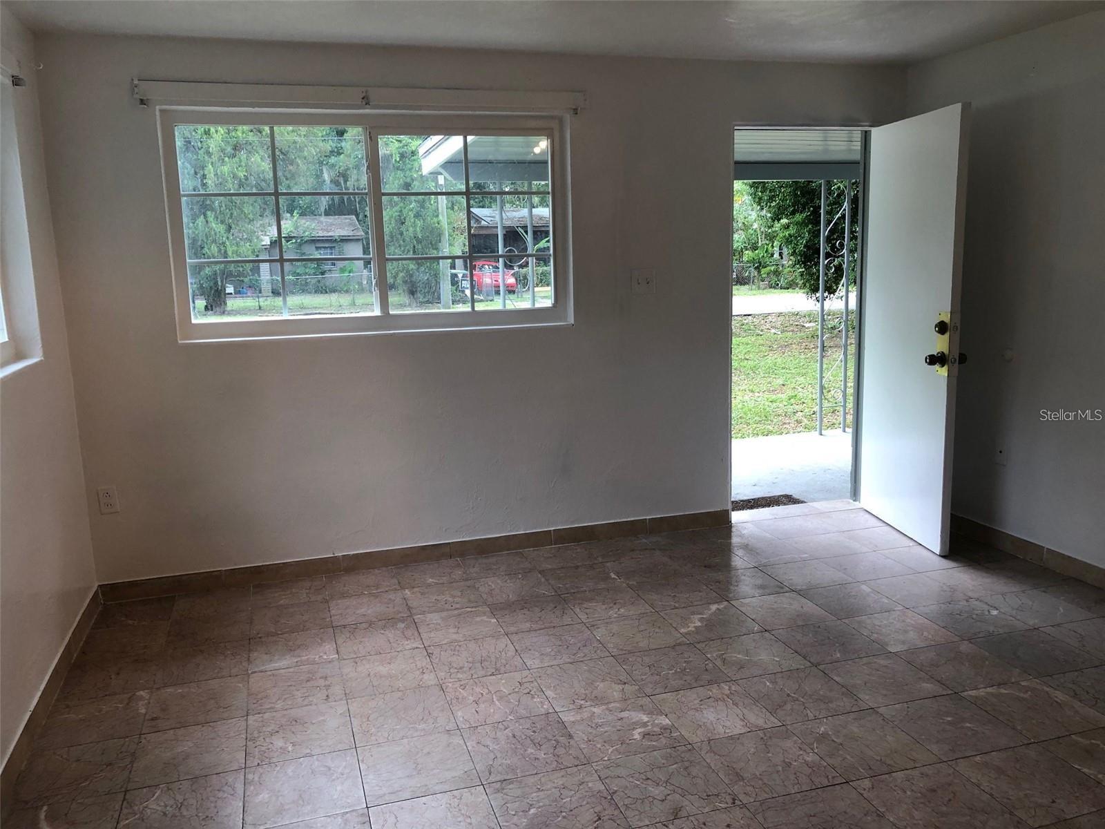 Image 11 of 18 For 1425 38th Street