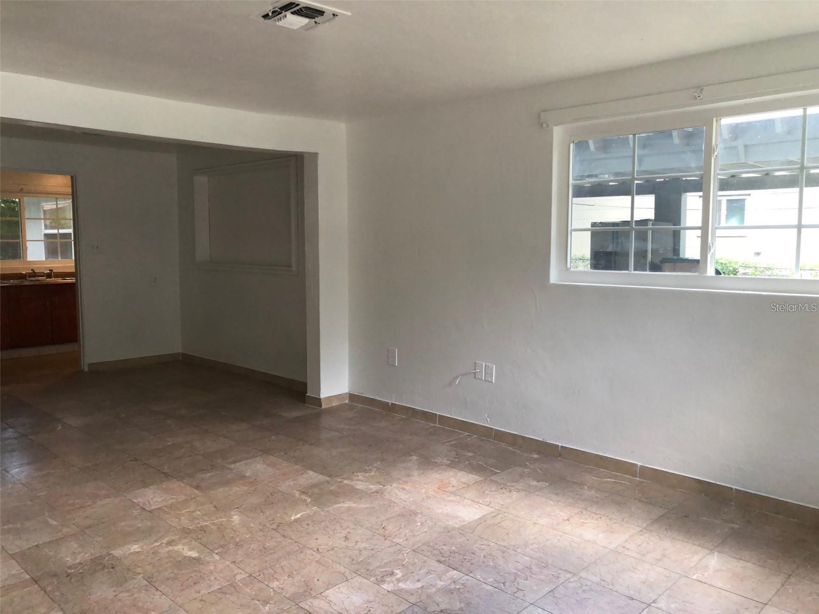 Image 12 of 18 For 1425 38th Street