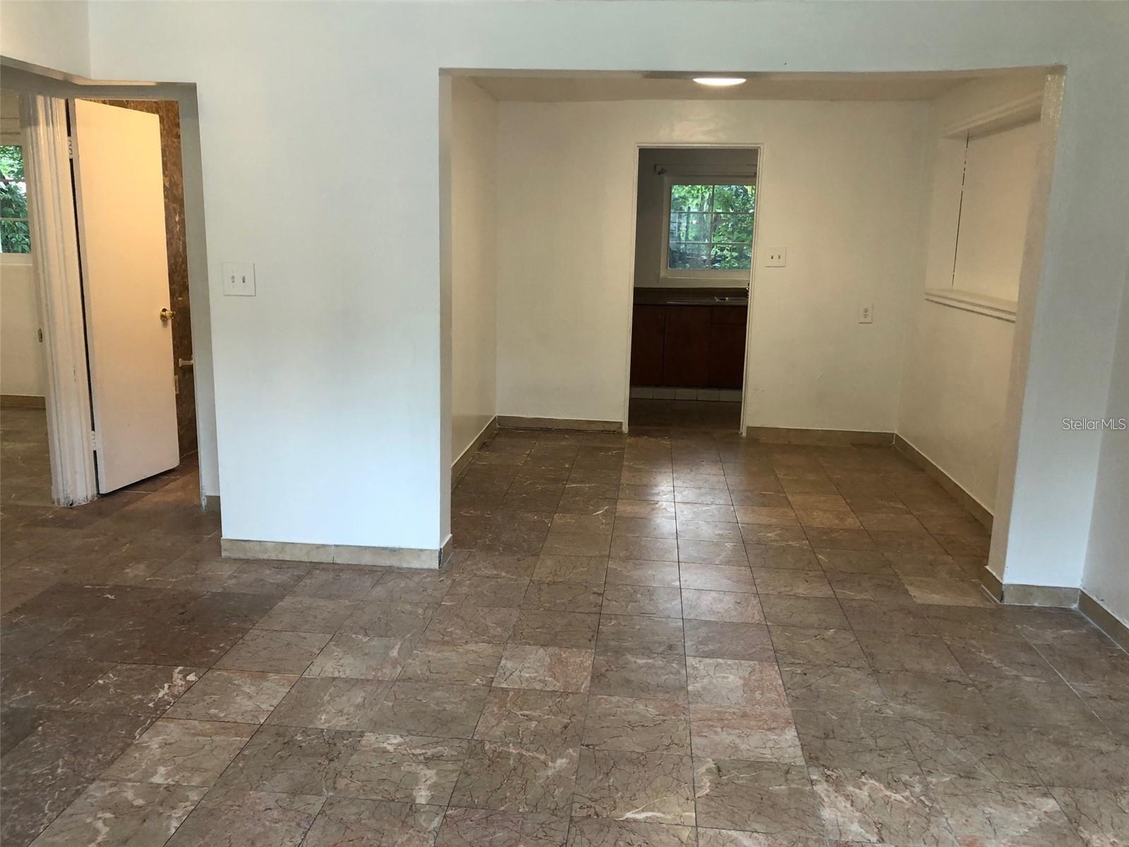 Image 3 of 18 For 1425 38th Street