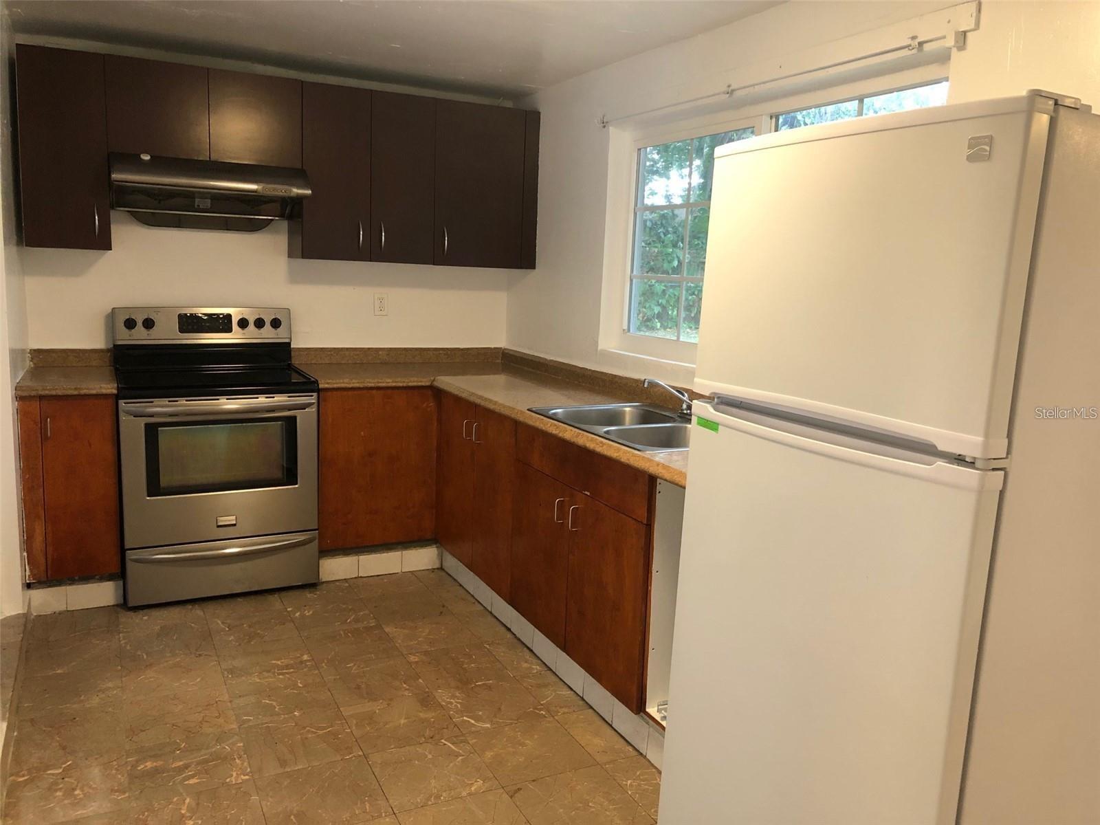 Image 5 of 18 For 1425 38th Street