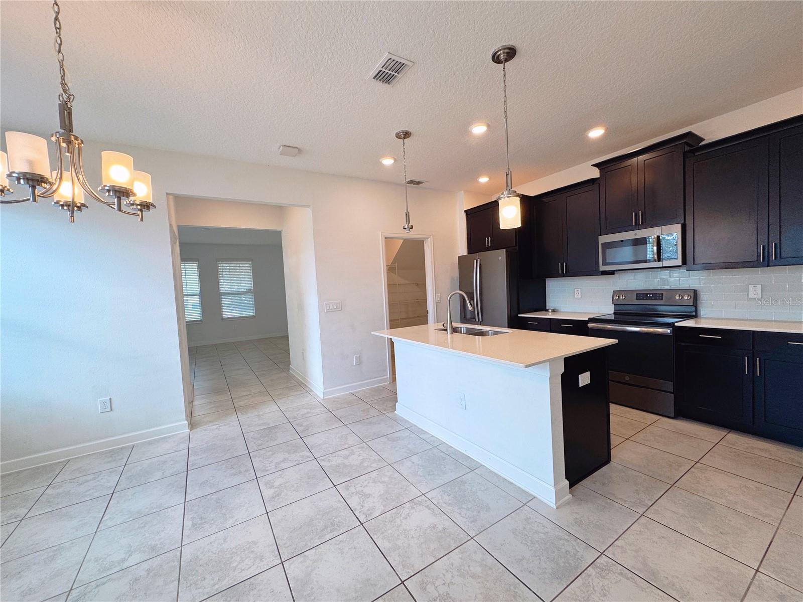 Image 15 of 56 For 11070 Longleaf Woods Drive