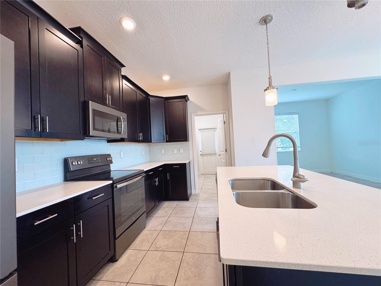 Image 17 of 56 For 11070 Longleaf Woods Drive