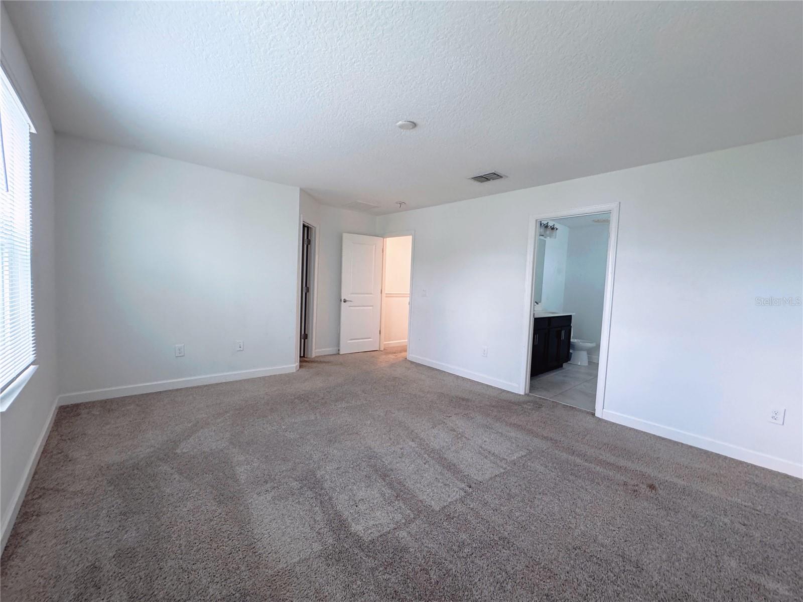 Image 46 of 56 For 11070 Longleaf Woods Drive