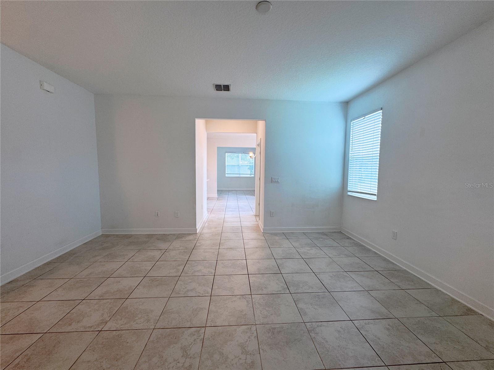 Image 6 of 56 For 11070 Longleaf Woods Drive