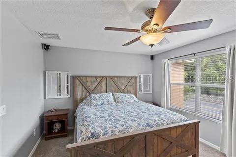 Image 10 of 21 For 2720 Retreat View Circle Na