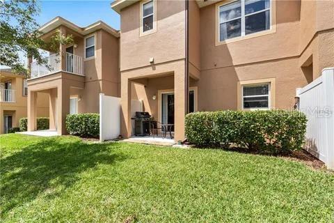 Image 19 of 21 For 2720 Retreat View Circle Na