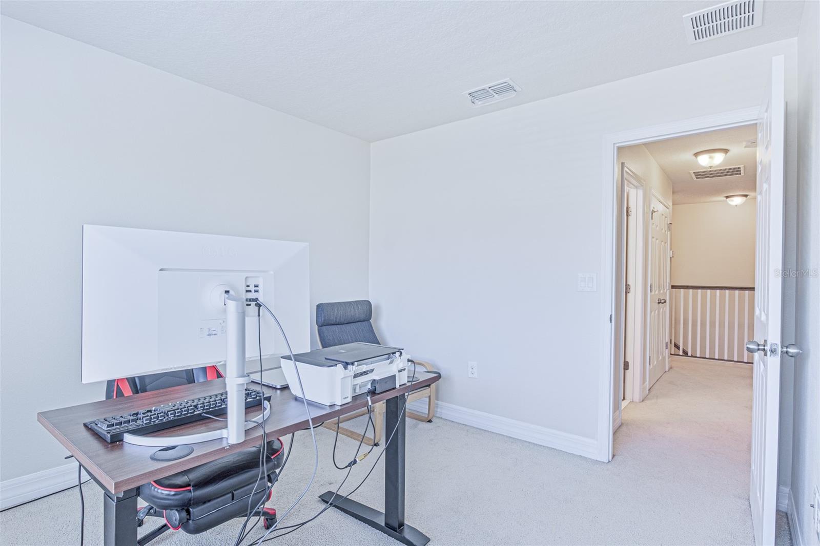 Image 18 of 44 For 2930 Windmill Drive