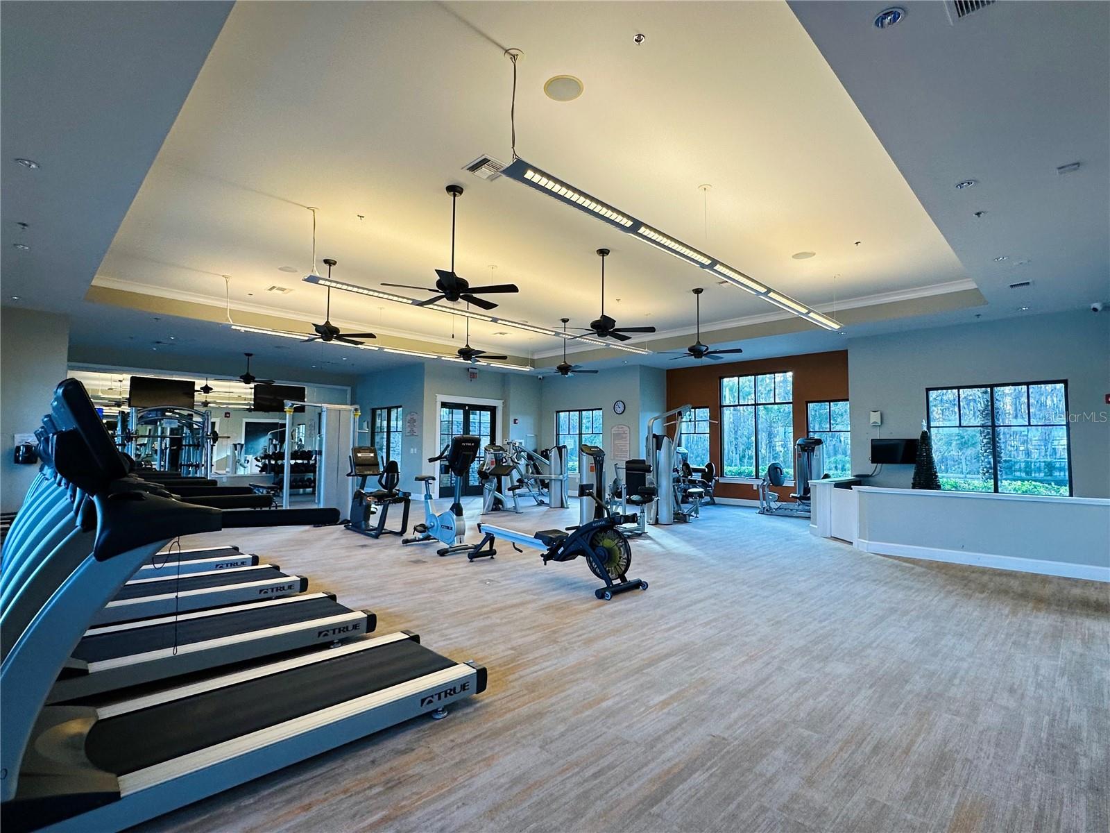 Image 37 of 44 For 2930 Windmill Drive