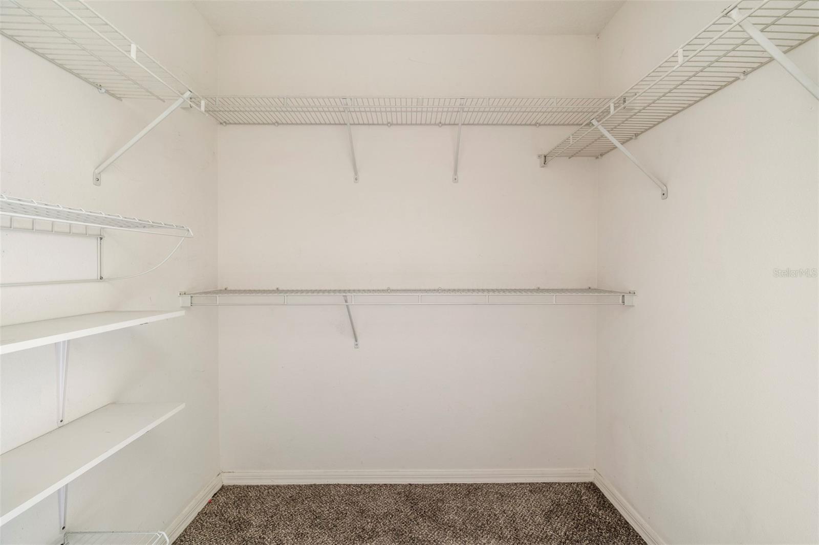 Image 18 of 30 For 420 Blake Avenue