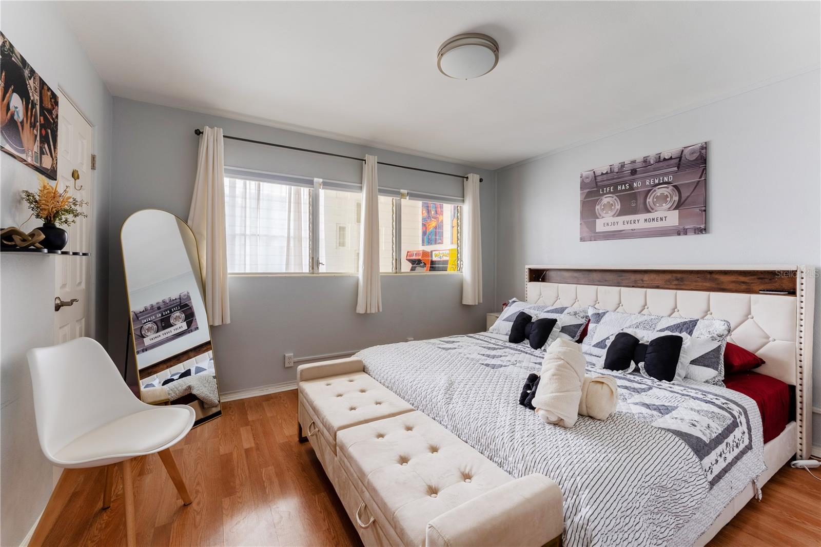 Image 14 of 22 For 151 Orlando Avenue #115