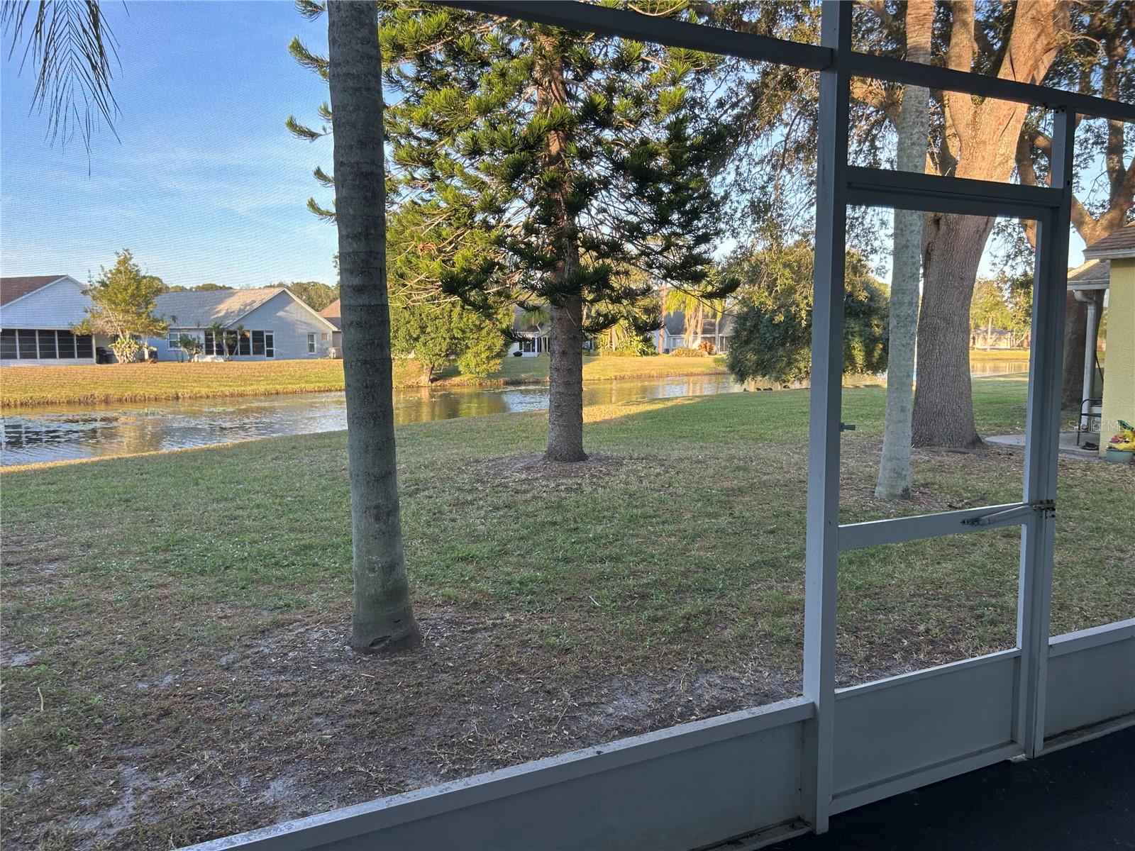 Image 21 of 24 For 4760 White Heron