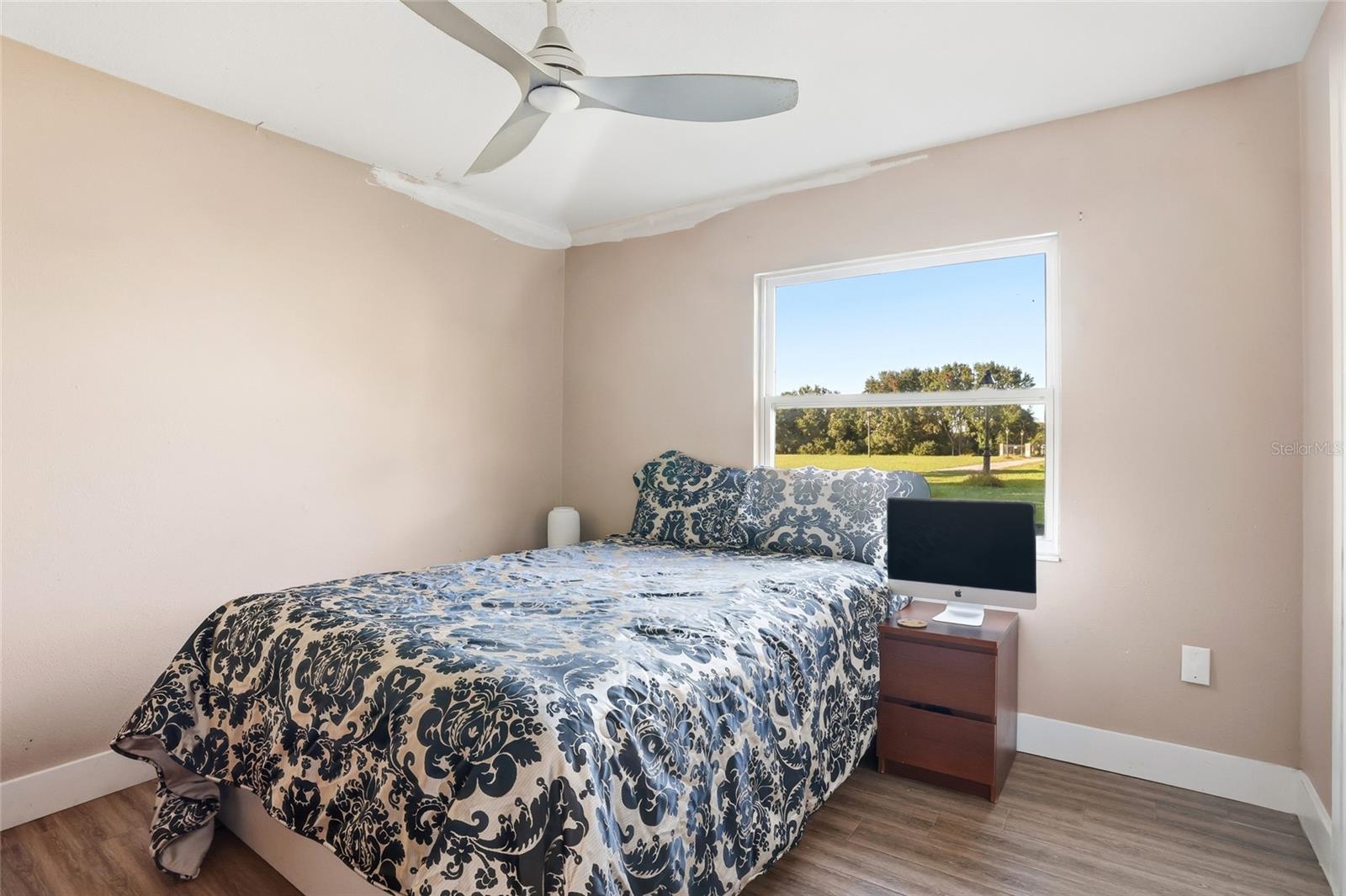 Image 21 of 50 For 3200 Harbor Road