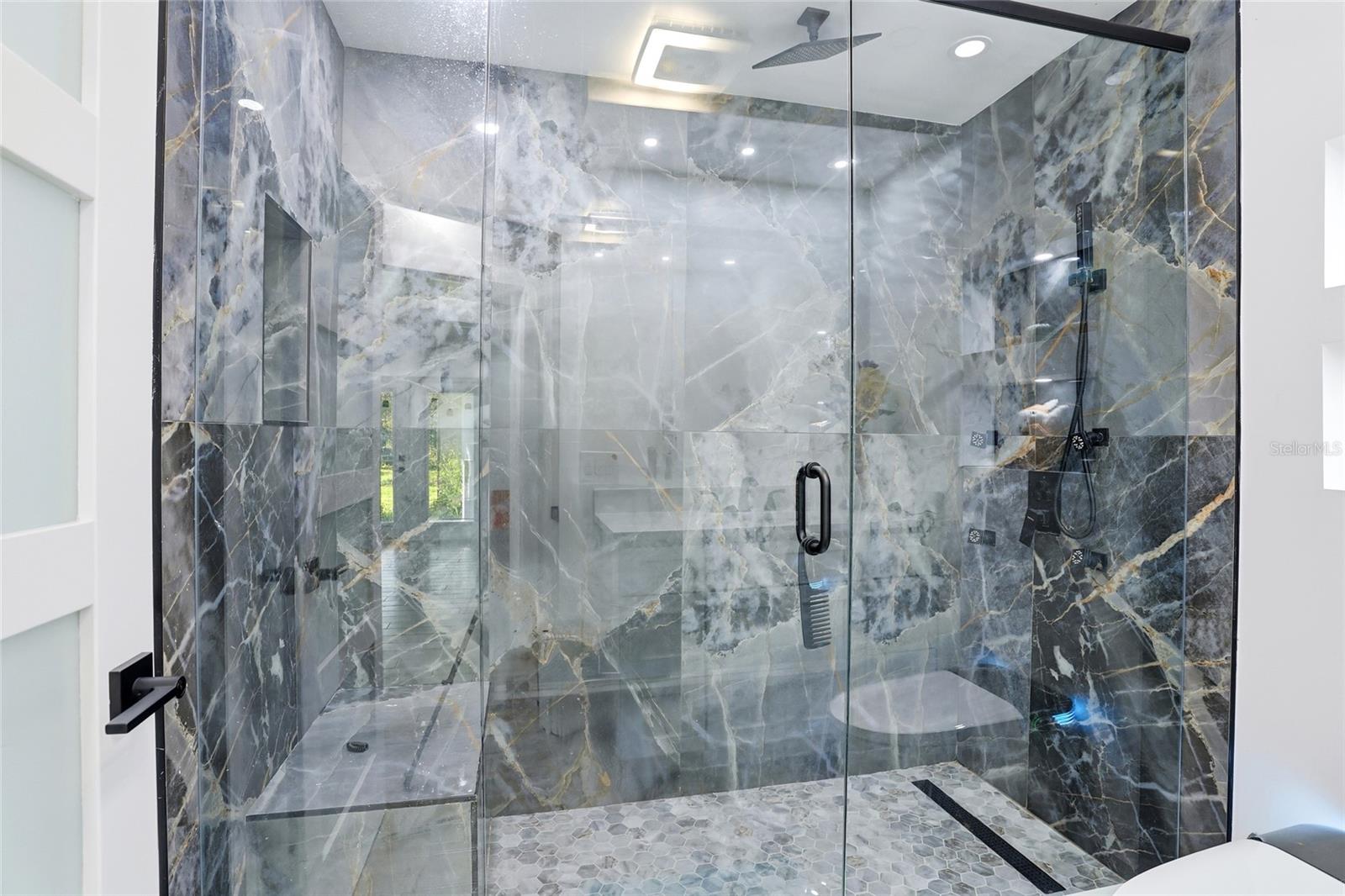 Image 28 of 50 For 3200 Harbor Road