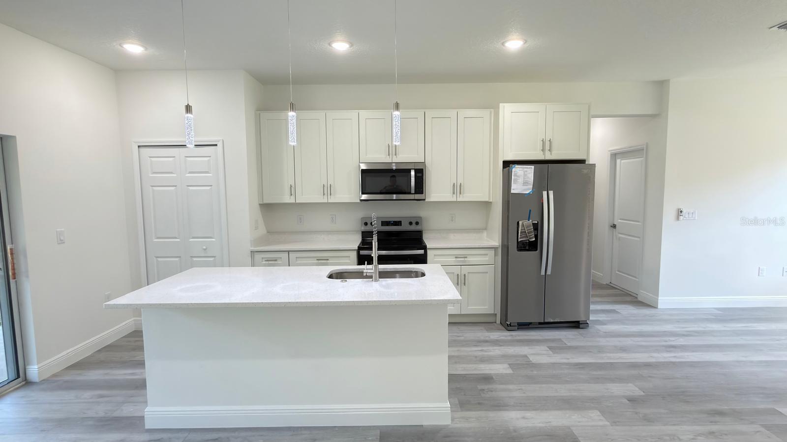 Image 5 of 31 For 6948 Elkcam Boulevard