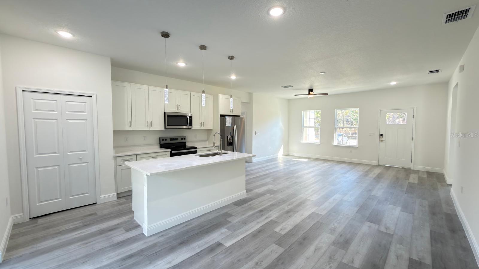 Image 8 of 31 For 6948 Elkcam Boulevard