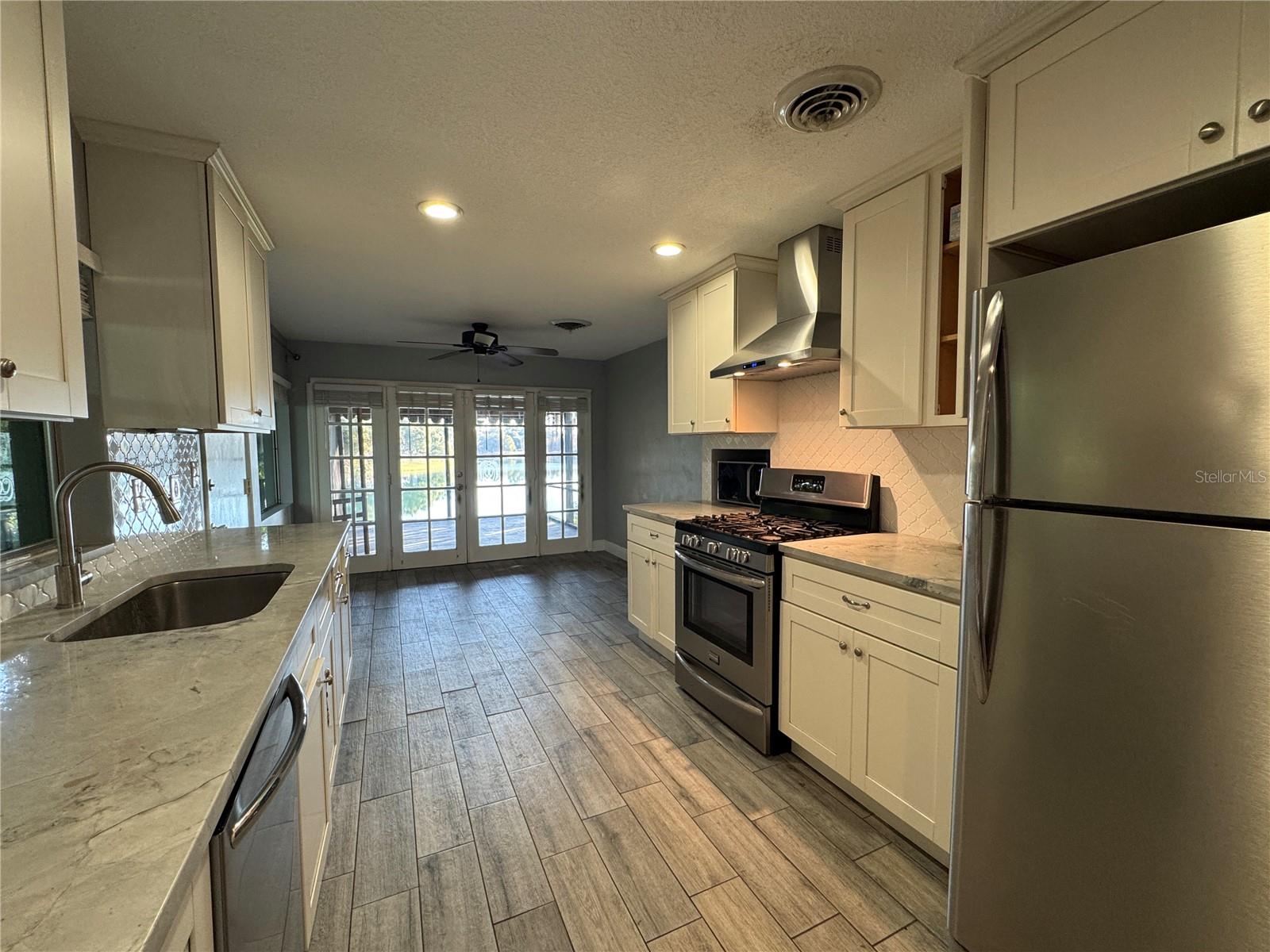 Image 5 of 30 For 1502 Gore Street