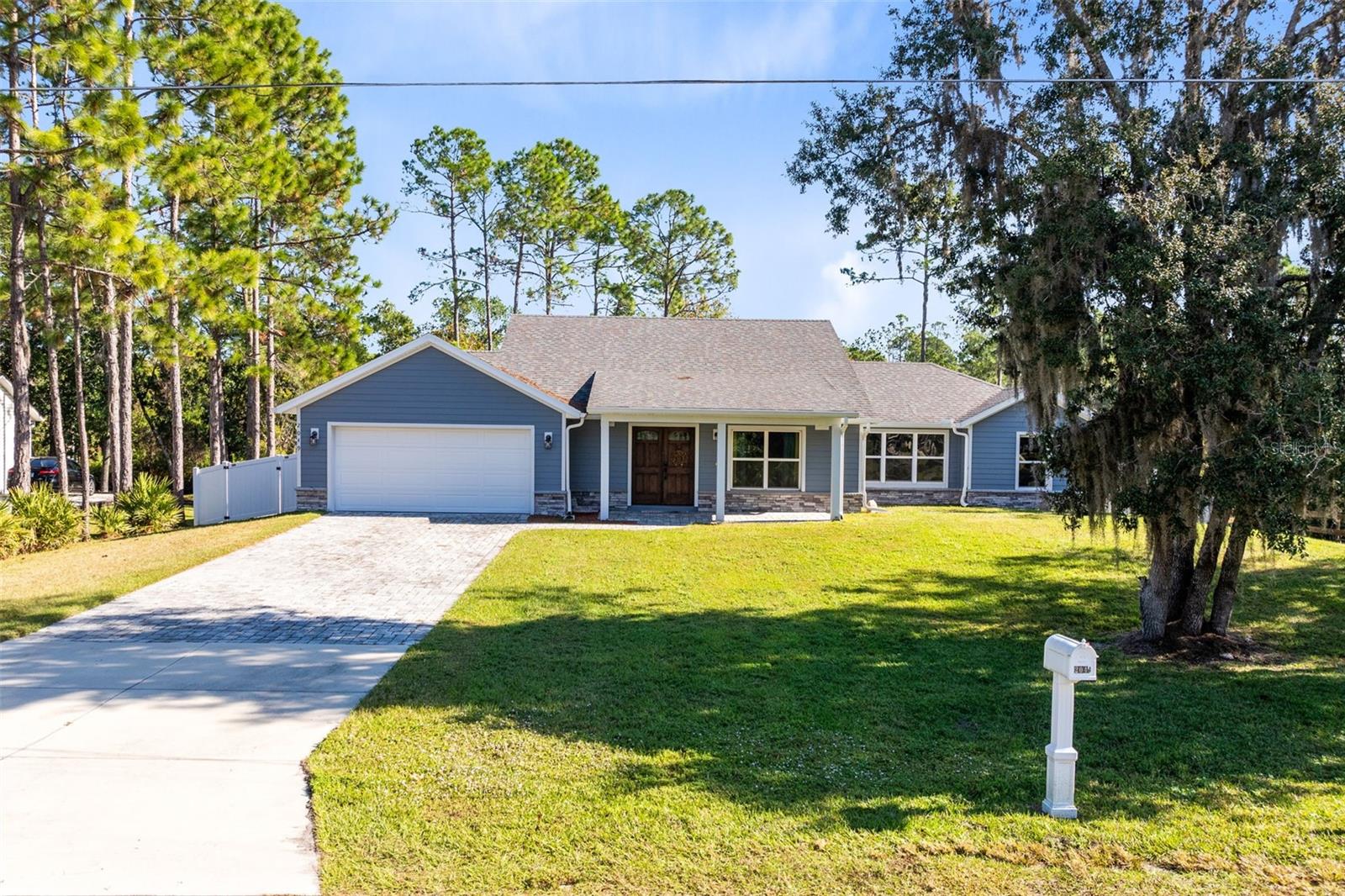 Listing photo id 29 for 2049 Eldorado Court