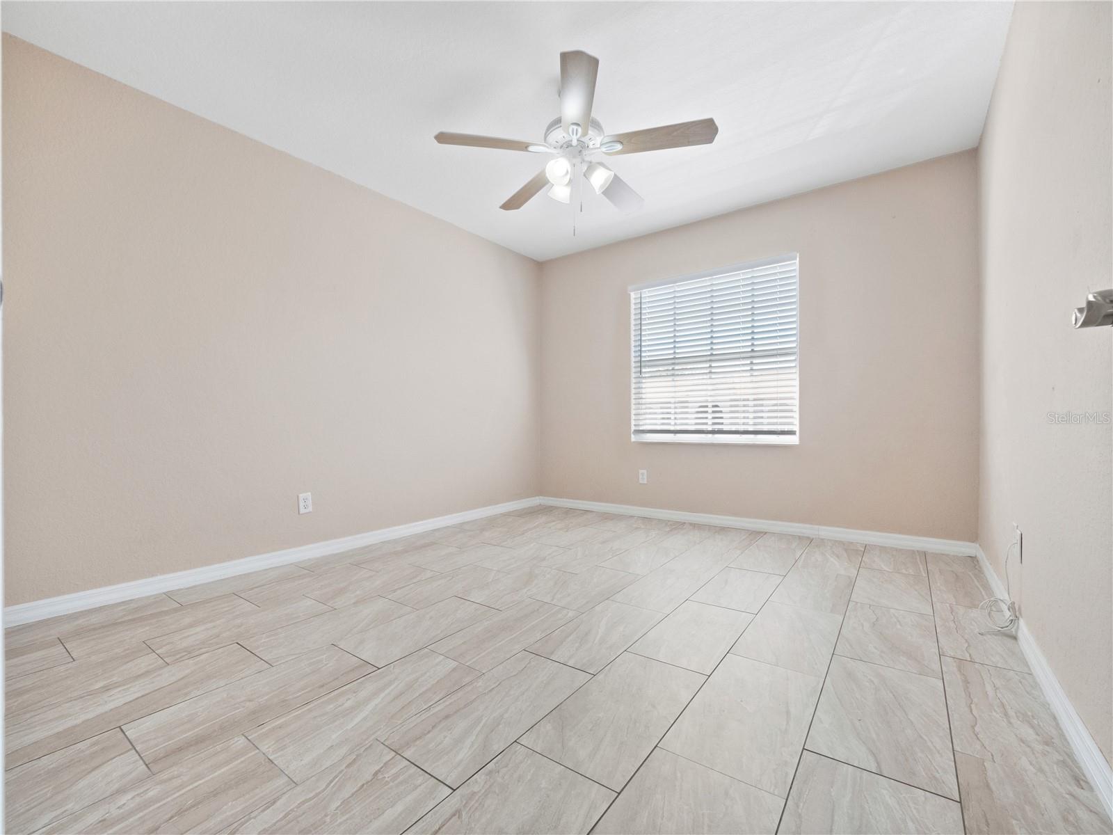 Image 16 of 23 For 4403 Hector Court 3