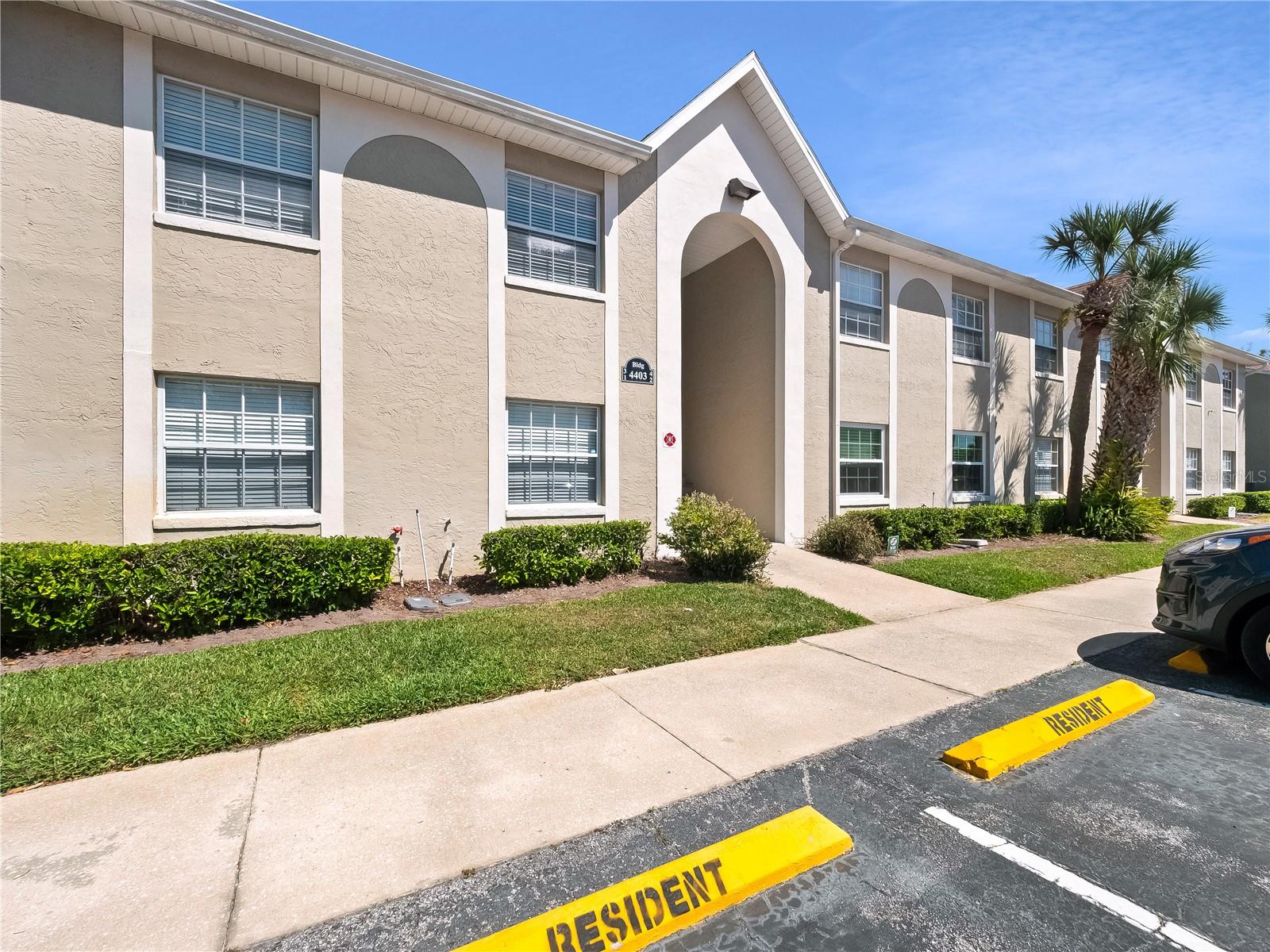 Image 2 of 23 For 4403 Hector Court 3