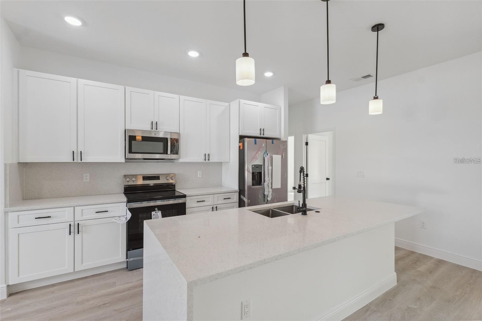 Image 14 of 35 For 6175 144th Street Road